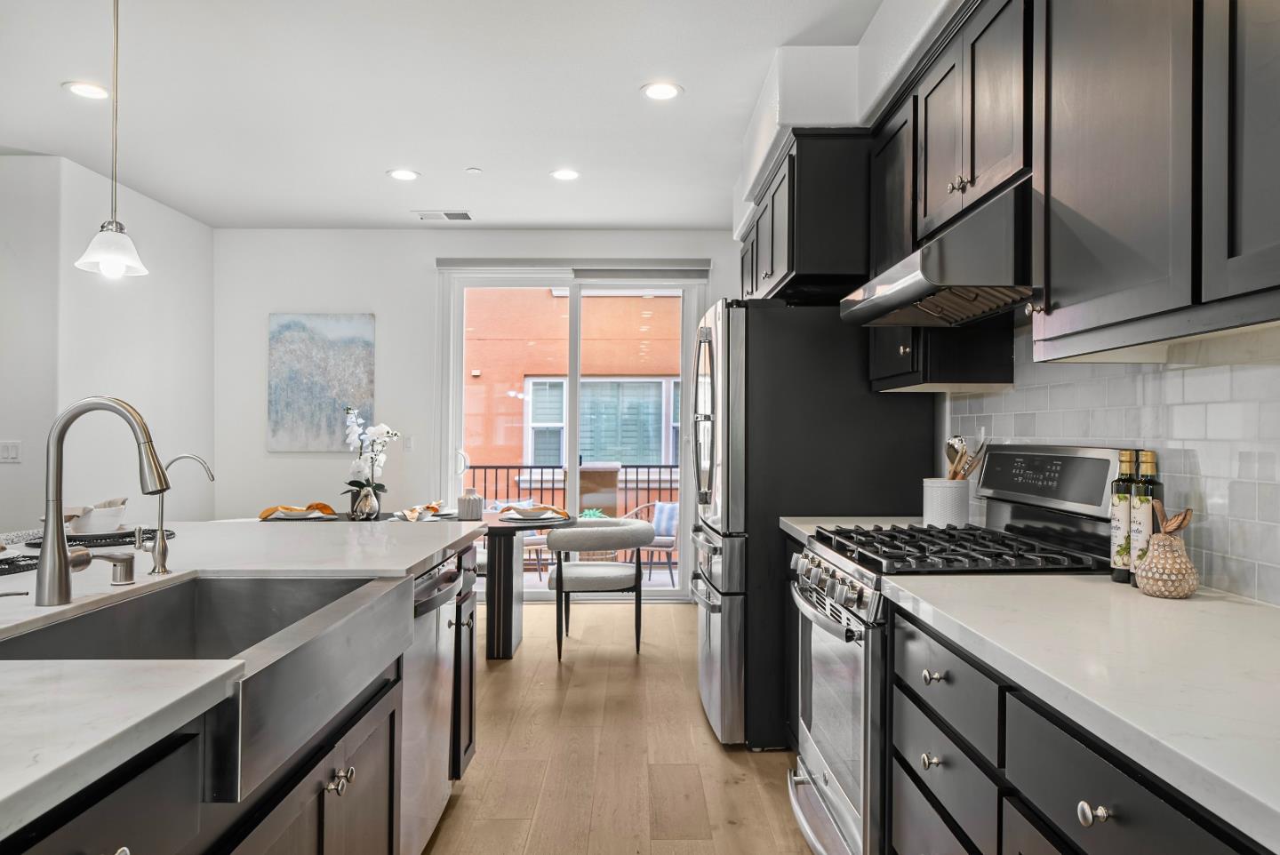Detail Gallery Image 10 of 46 For 38924 Spicebush Pl, Newark,  CA 94560 - 4 Beds | 3/1 Baths