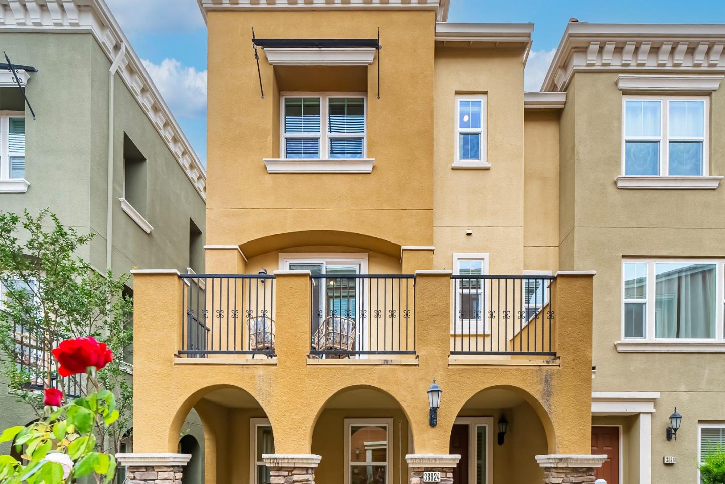 Detail Gallery Image 3 of 46 For 38924 Spicebush Pl, Newark,  CA 94560 - 4 Beds | 3/1 Baths