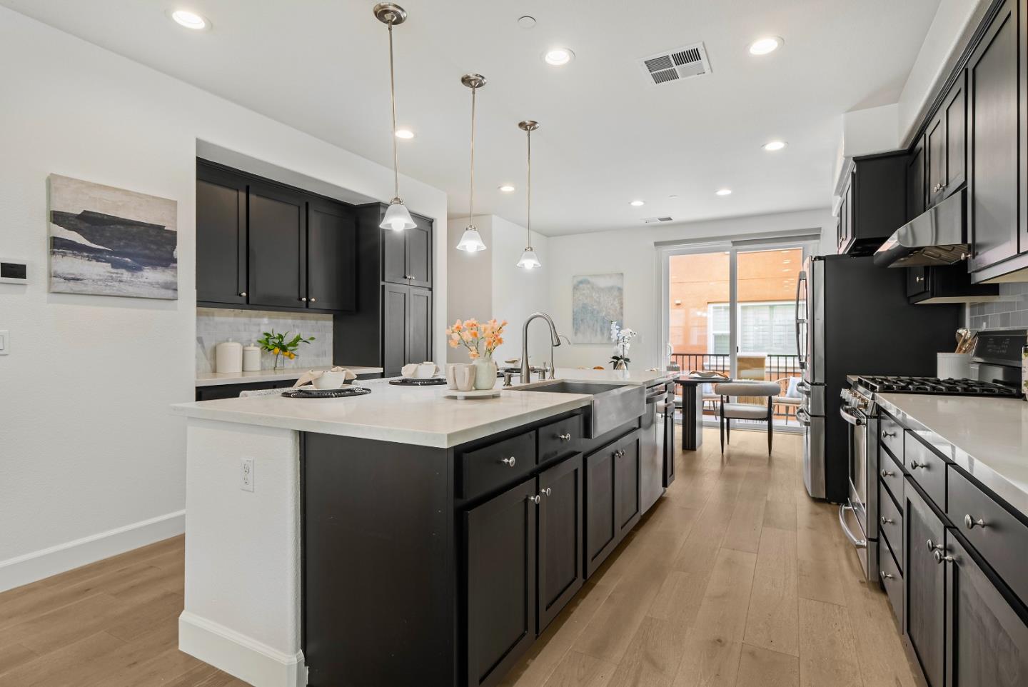 Detail Gallery Image 9 of 46 For 38924 Spicebush Pl, Newark,  CA 94560 - 4 Beds | 3/1 Baths