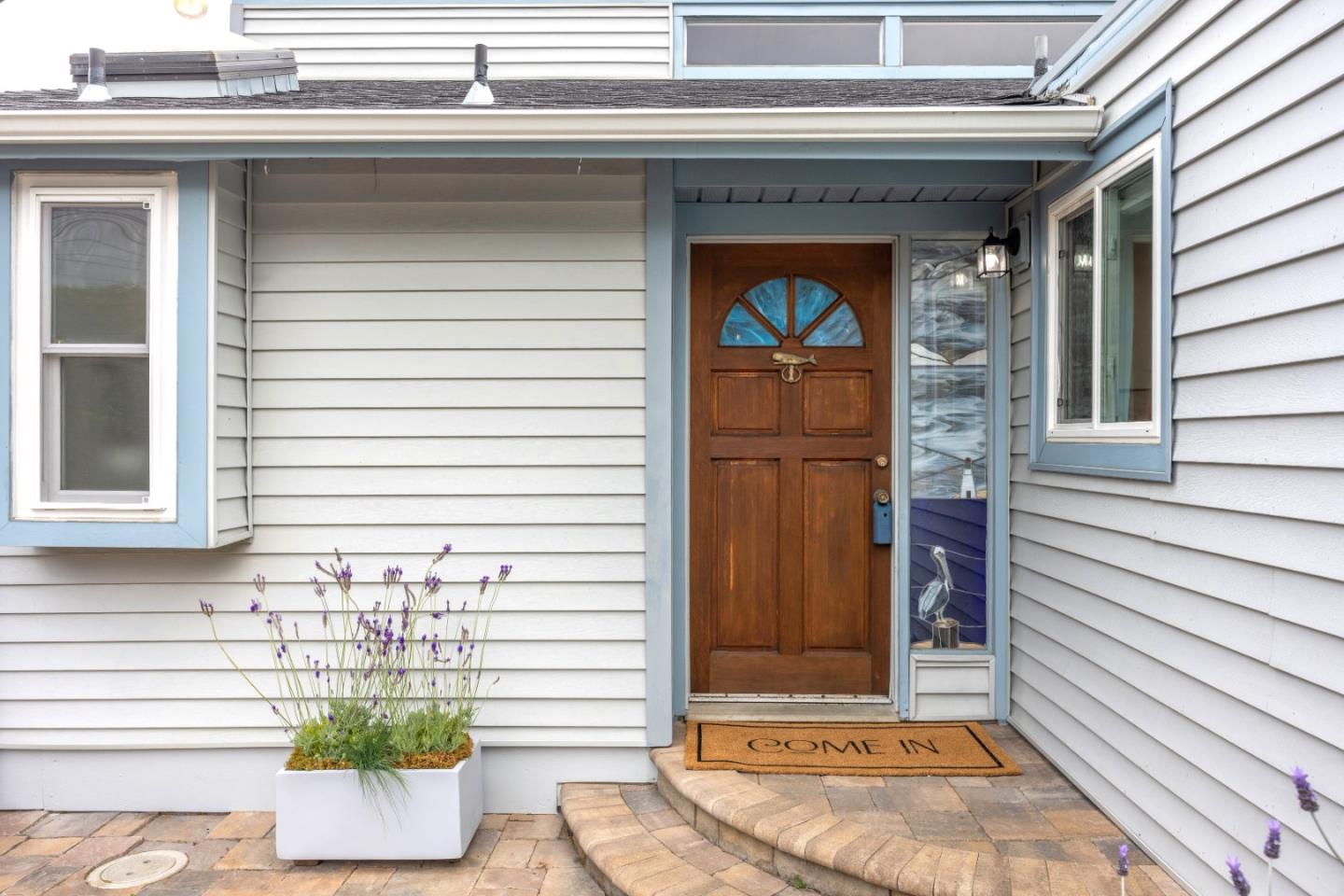 Detail Gallery Image 13 of 42 For 475 4th St, Montara,  CA 94037 - 3 Beds | 2 Baths