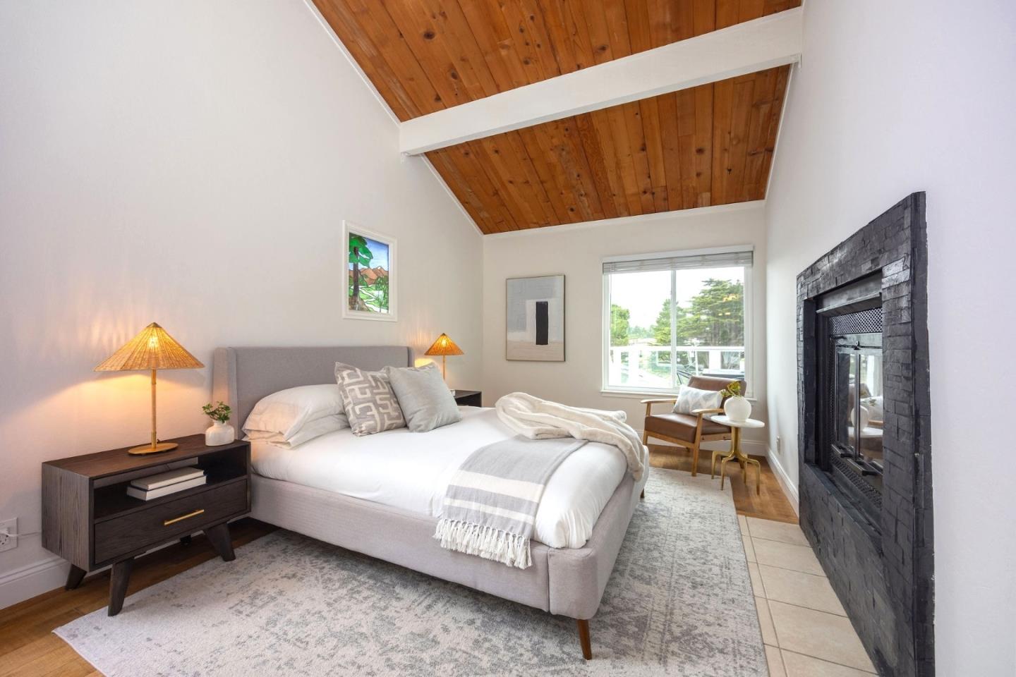 Detail Gallery Image 24 of 42 For 475 4th St, Montara,  CA 94037 - 3 Beds | 2 Baths