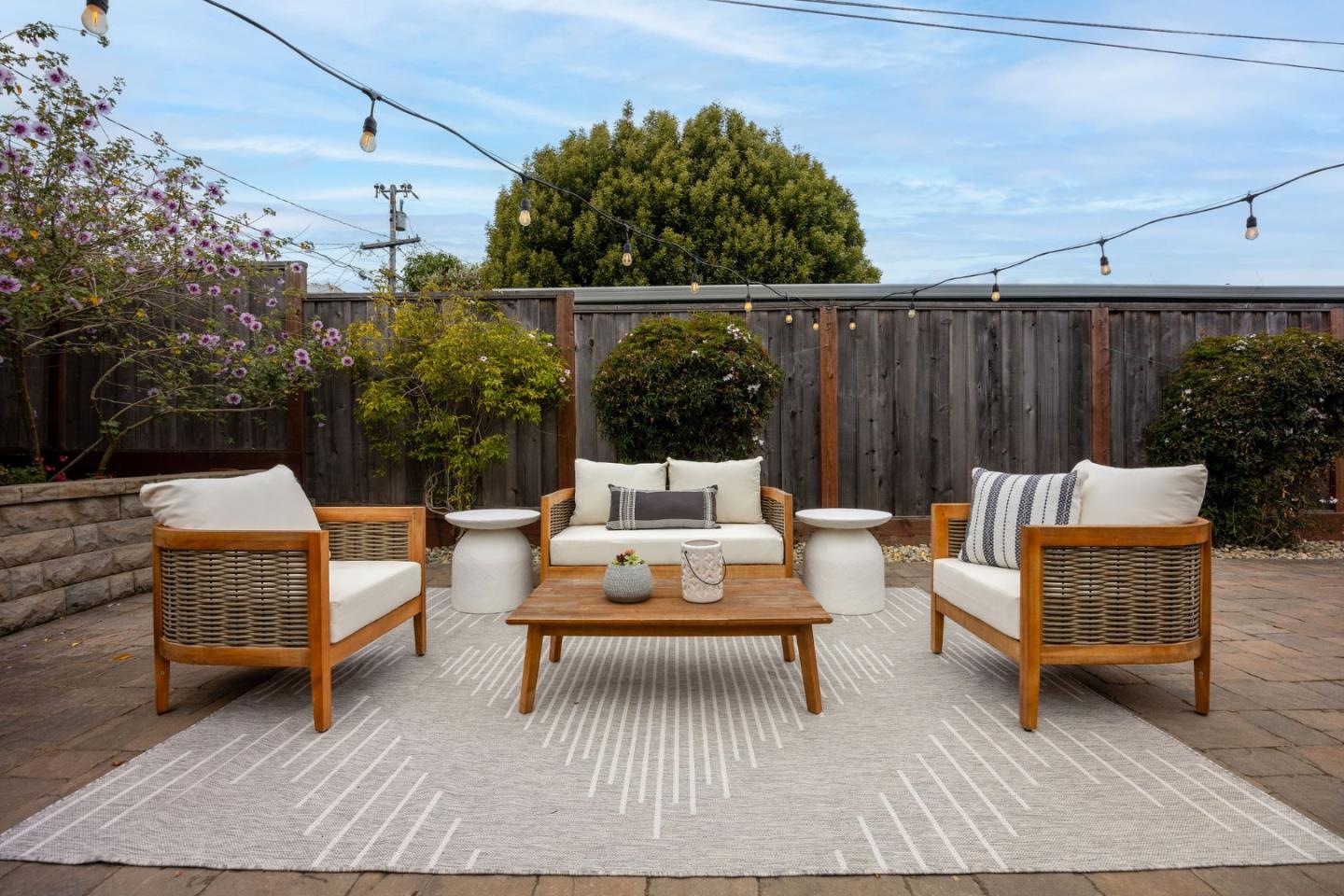 Detail Gallery Image 9 of 42 For 475 4th St, Montara,  CA 94037 - 3 Beds | 2 Baths