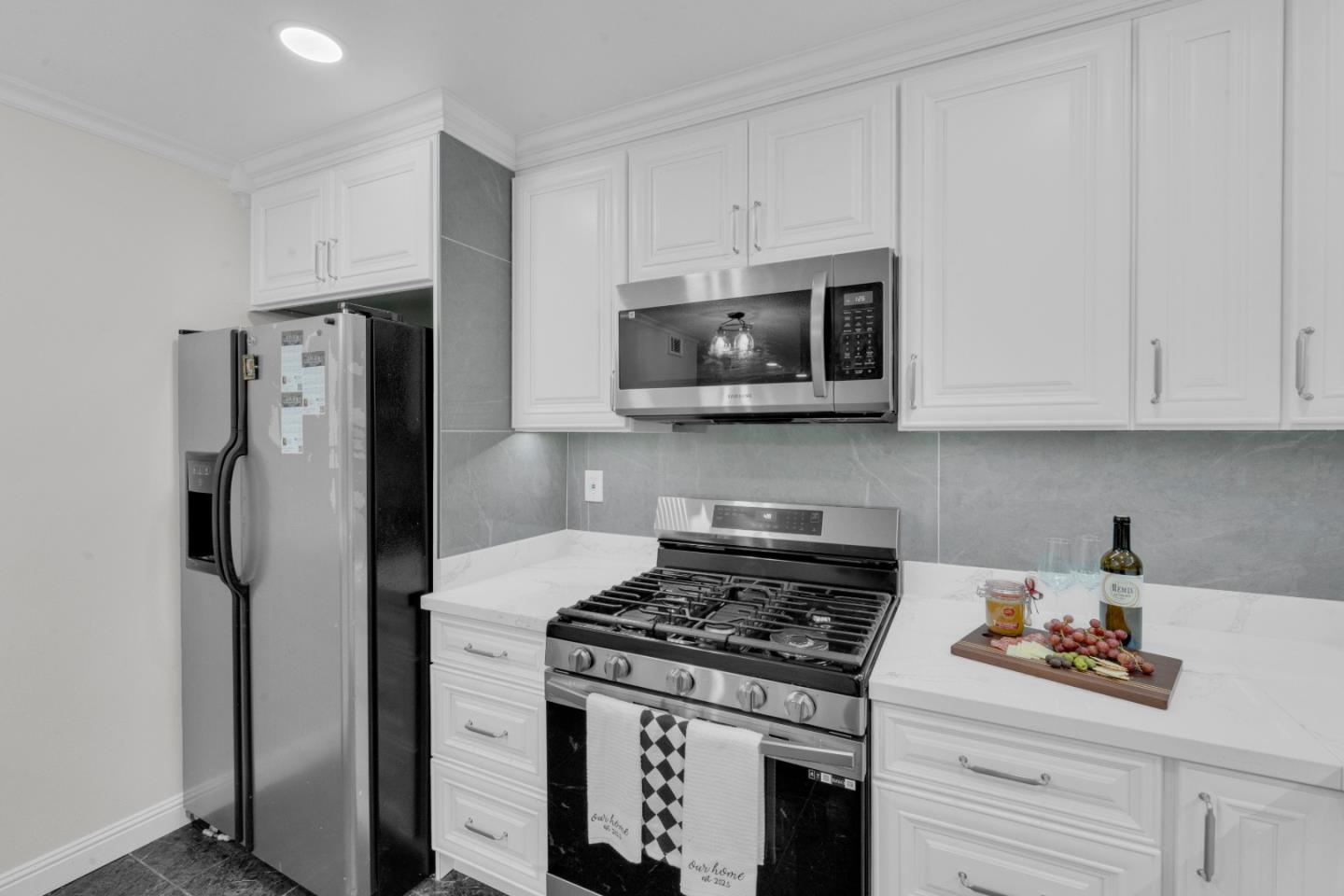Detail Gallery Image 13 of 17 For 5614 Calmor Ave #1,  San Jose,  CA 95123 - 2 Beds | 1 Baths