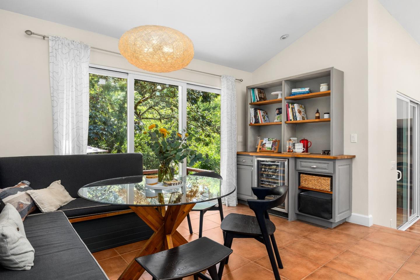 Detail Gallery Image 11 of 73 For 3714 Purling Brook, Soquel,  CA 95073 - 3 Beds | 2/1 Baths