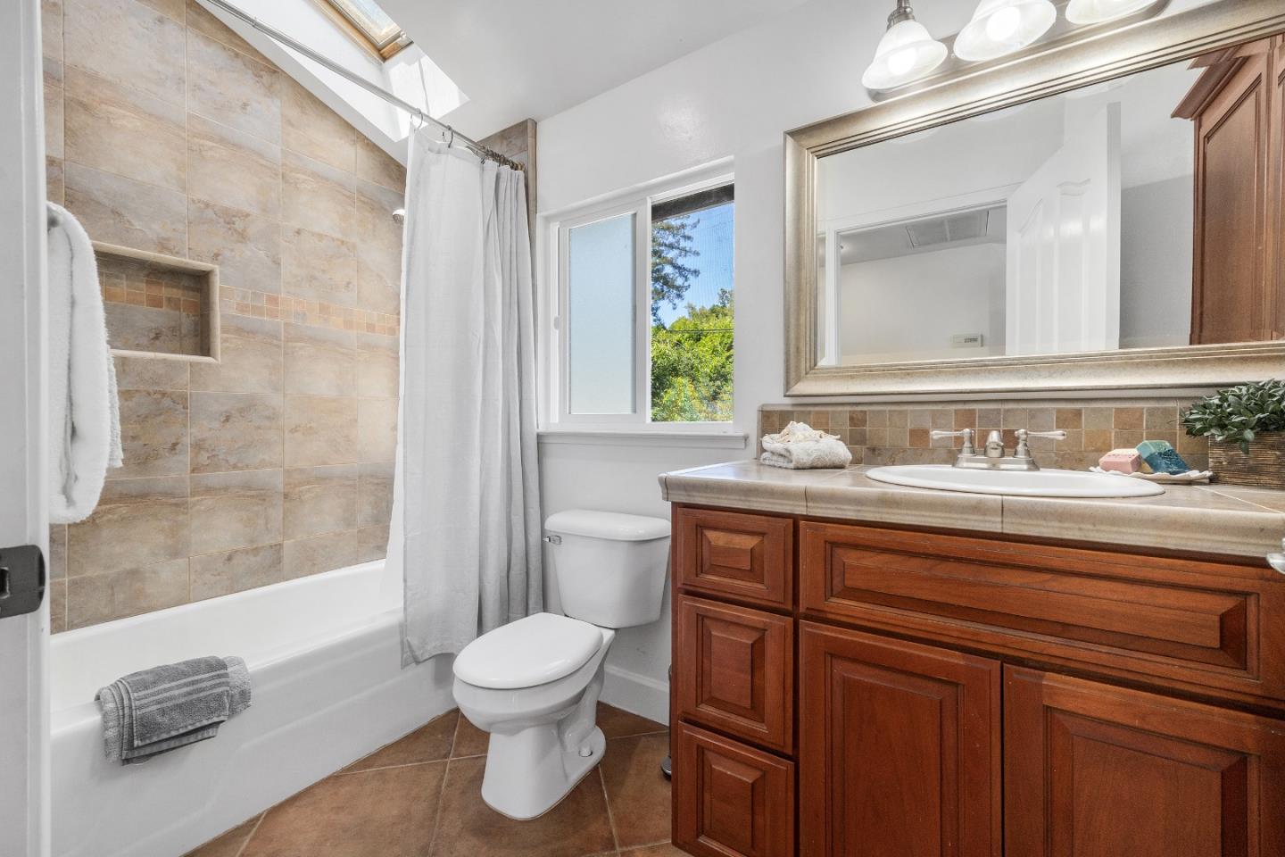 Detail Gallery Image 43 of 73 For 3714 Purling Brook, Soquel,  CA 95073 - 3 Beds | 2/1 Baths