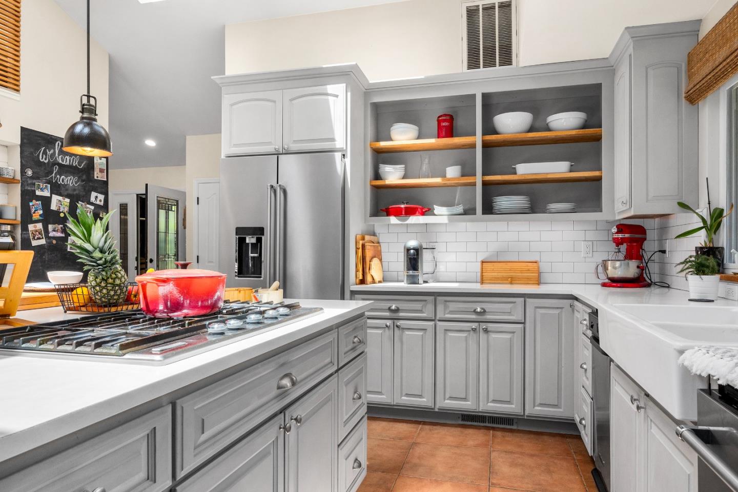 Detail Gallery Image 6 of 73 For 3714 Purling Brook, Soquel,  CA 95073 - 3 Beds | 2/1 Baths