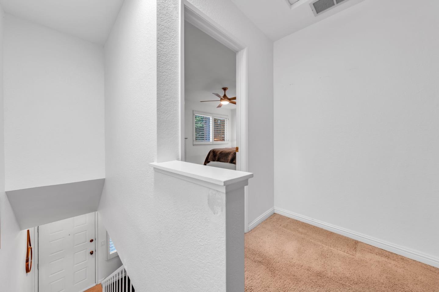 Detail Gallery Image 13 of 30 For 556 Quail Bush Ct, San Jose,  CA 95117 - 2 Beds | 2/1 Baths