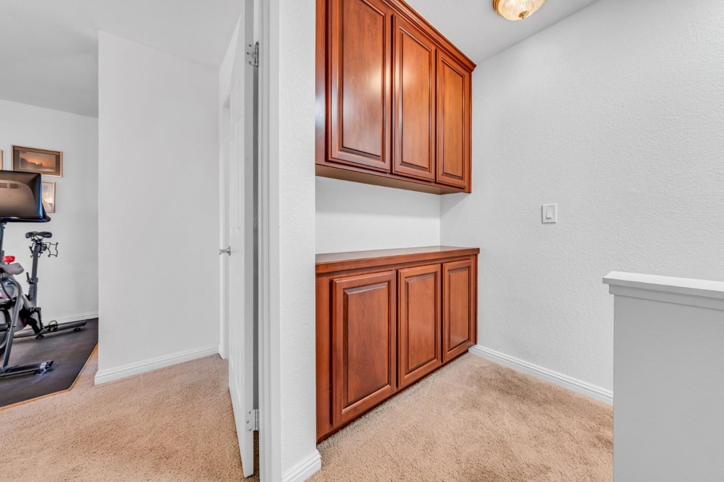 Detail Gallery Image 14 of 30 For 556 Quail Bush Ct, San Jose,  CA 95117 - 2 Beds | 2/1 Baths