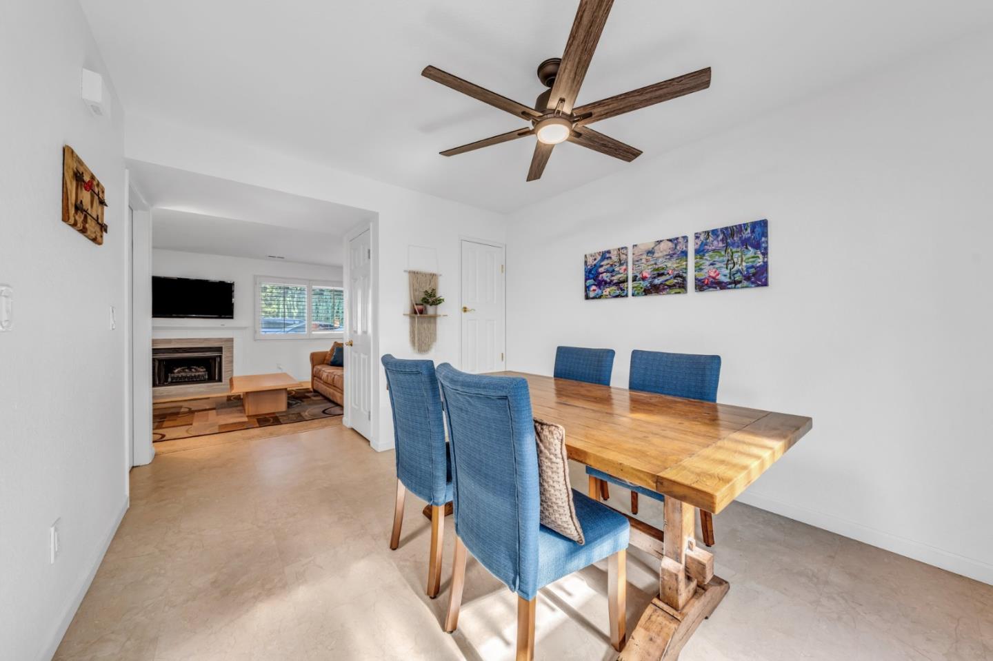 Detail Gallery Image 9 of 30 For 556 Quail Bush Ct, San Jose,  CA 95117 - 2 Beds | 2/1 Baths