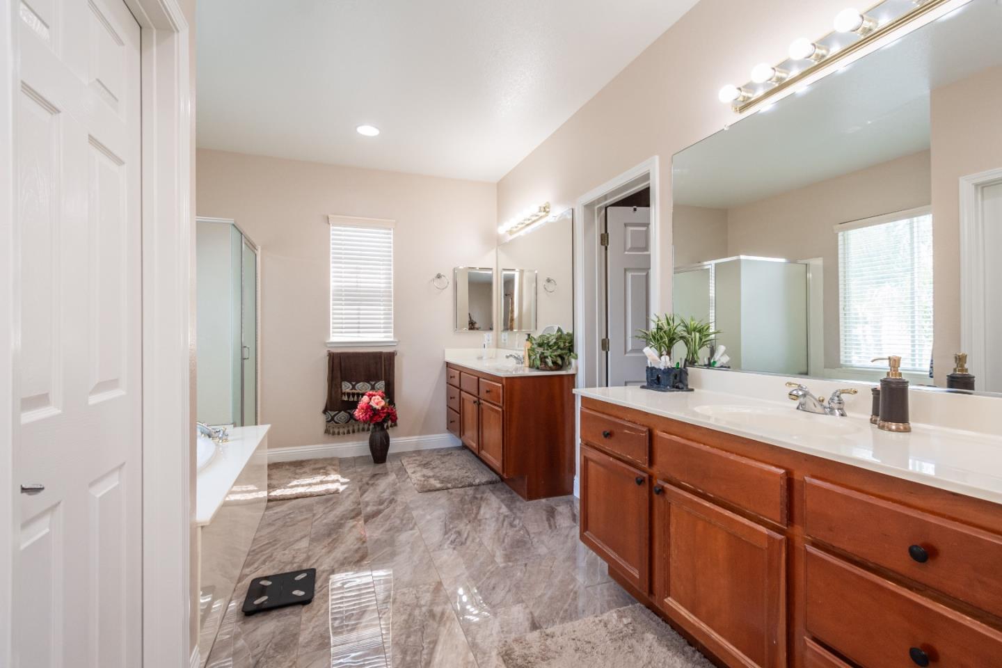 Detail Gallery Image 44 of 70 For 7150 Lyne Bay Dr, Roseville,  CA 95747 - 5 Beds | 3 Baths