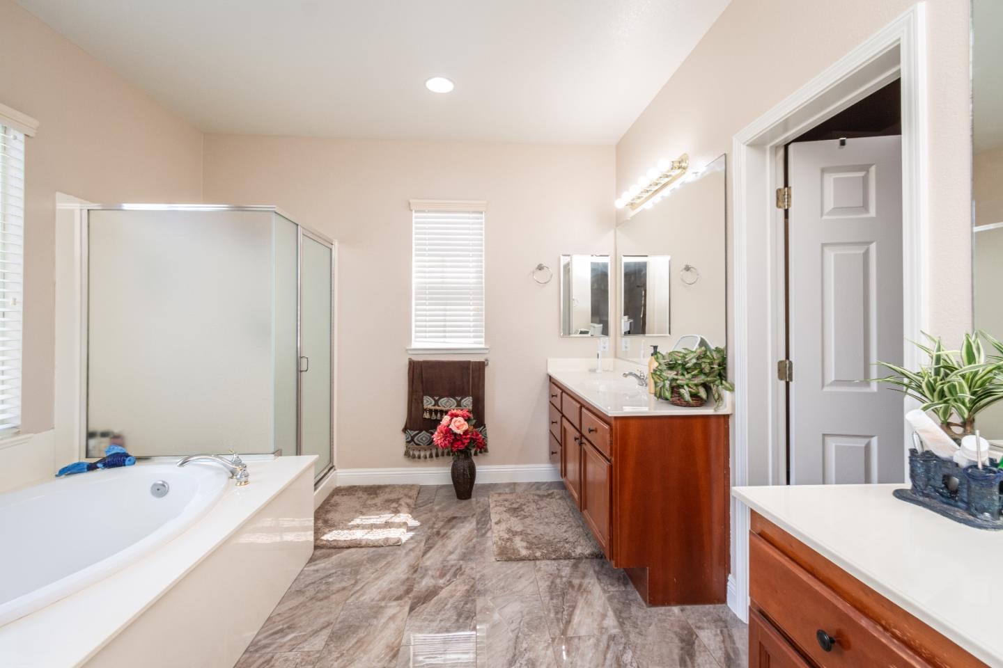 Detail Gallery Image 45 of 70 For 7150 Lyne Bay Dr, Roseville,  CA 95747 - 5 Beds | 3 Baths