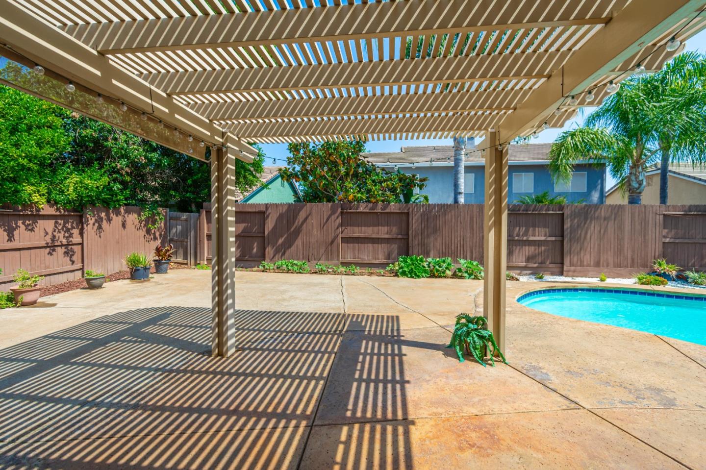 Detail Gallery Image 60 of 70 For 7150 Lyne Bay Dr, Roseville,  CA 95747 - 5 Beds | 3 Baths