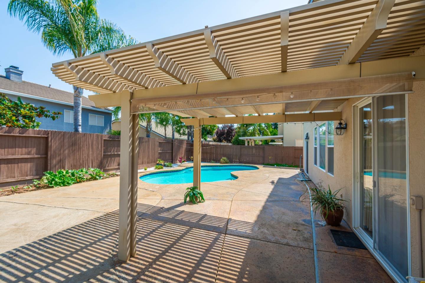 Detail Gallery Image 61 of 70 For 7150 Lyne Bay Dr, Roseville,  CA 95747 - 5 Beds | 3 Baths
