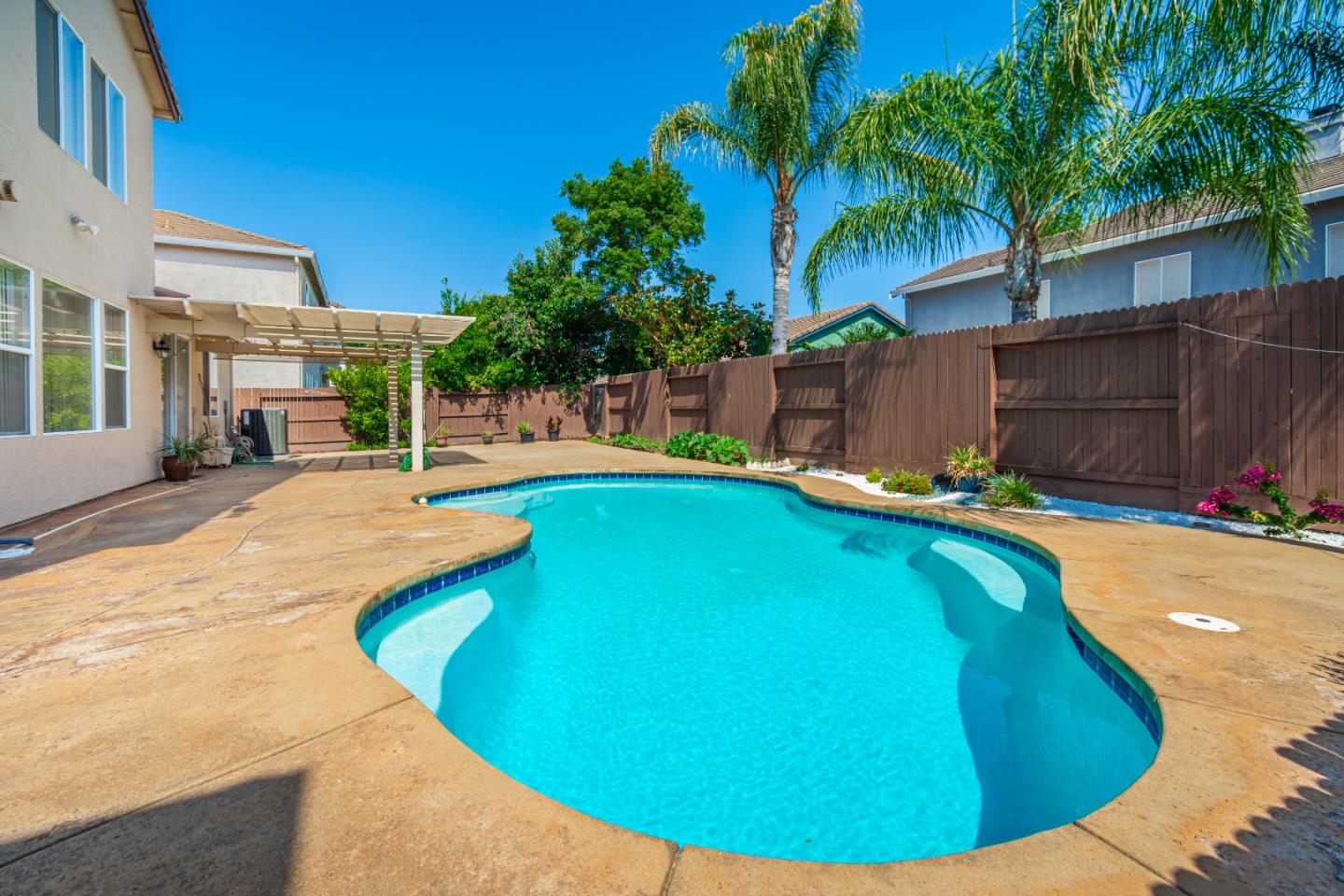 Detail Gallery Image 66 of 70 For 7150 Lyne Bay Dr, Roseville,  CA 95747 - 5 Beds | 3 Baths