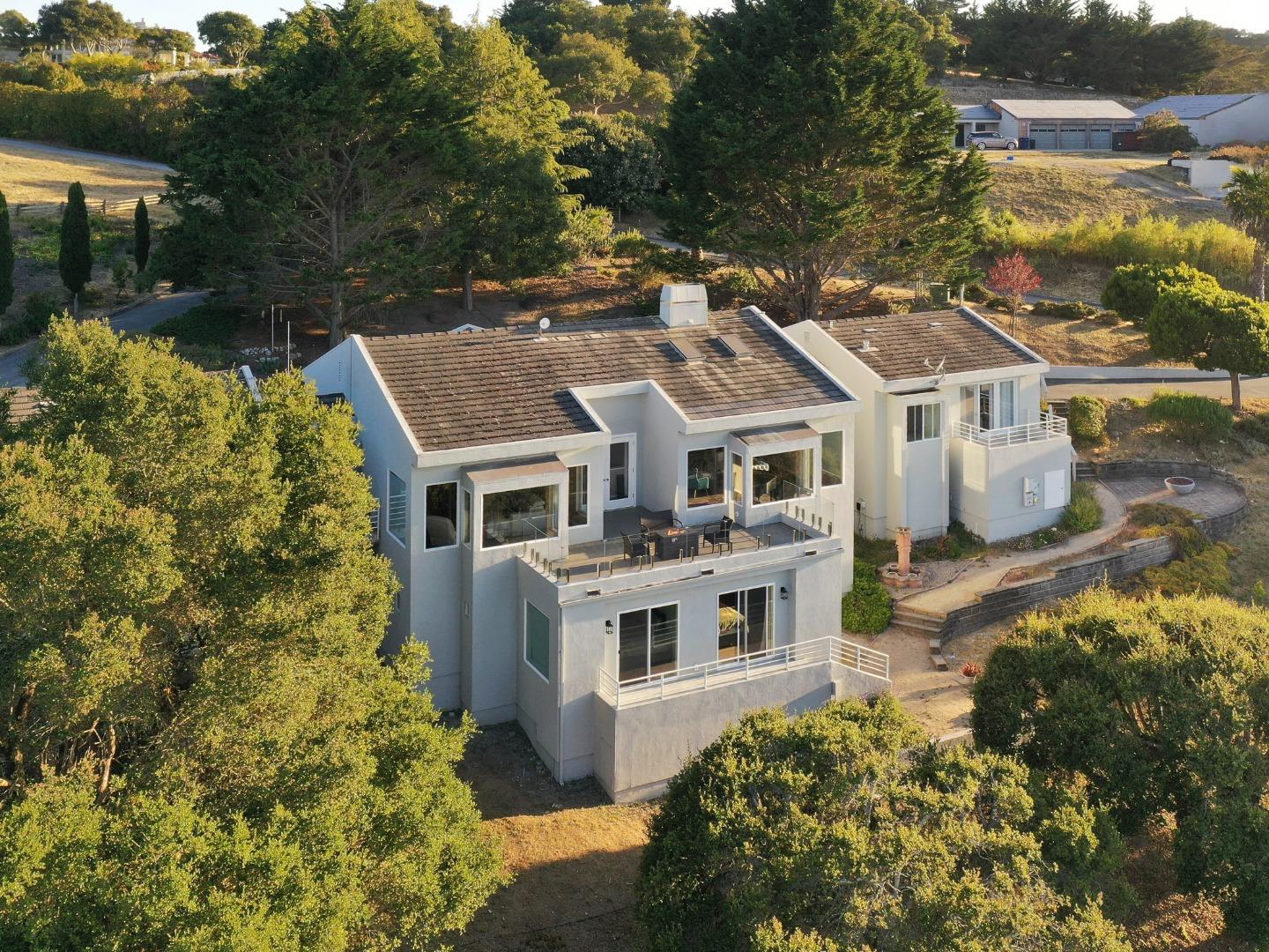 Detail Gallery Image 5 of 32 For 25681 Whip Rd, Monterey,  CA 93940 - 4 Beds | 2/1 Baths