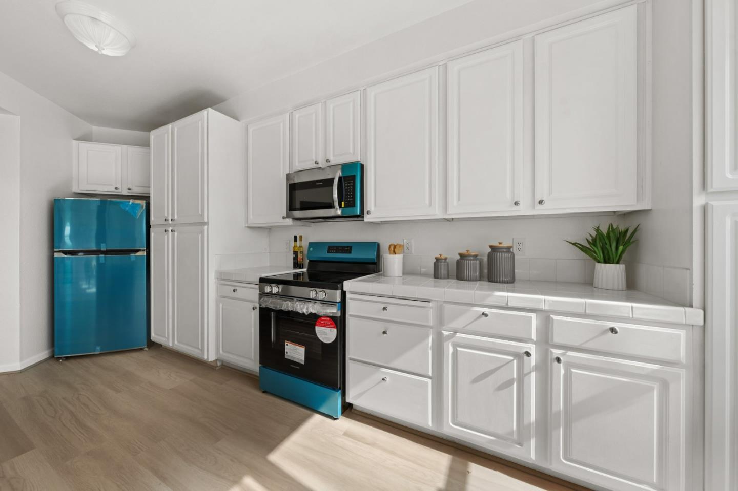 Detail Gallery Image 17 of 50 For 101 Crescent Way #2406,  San Francisco,  CA 94134 - 3 Beds | 2 Baths