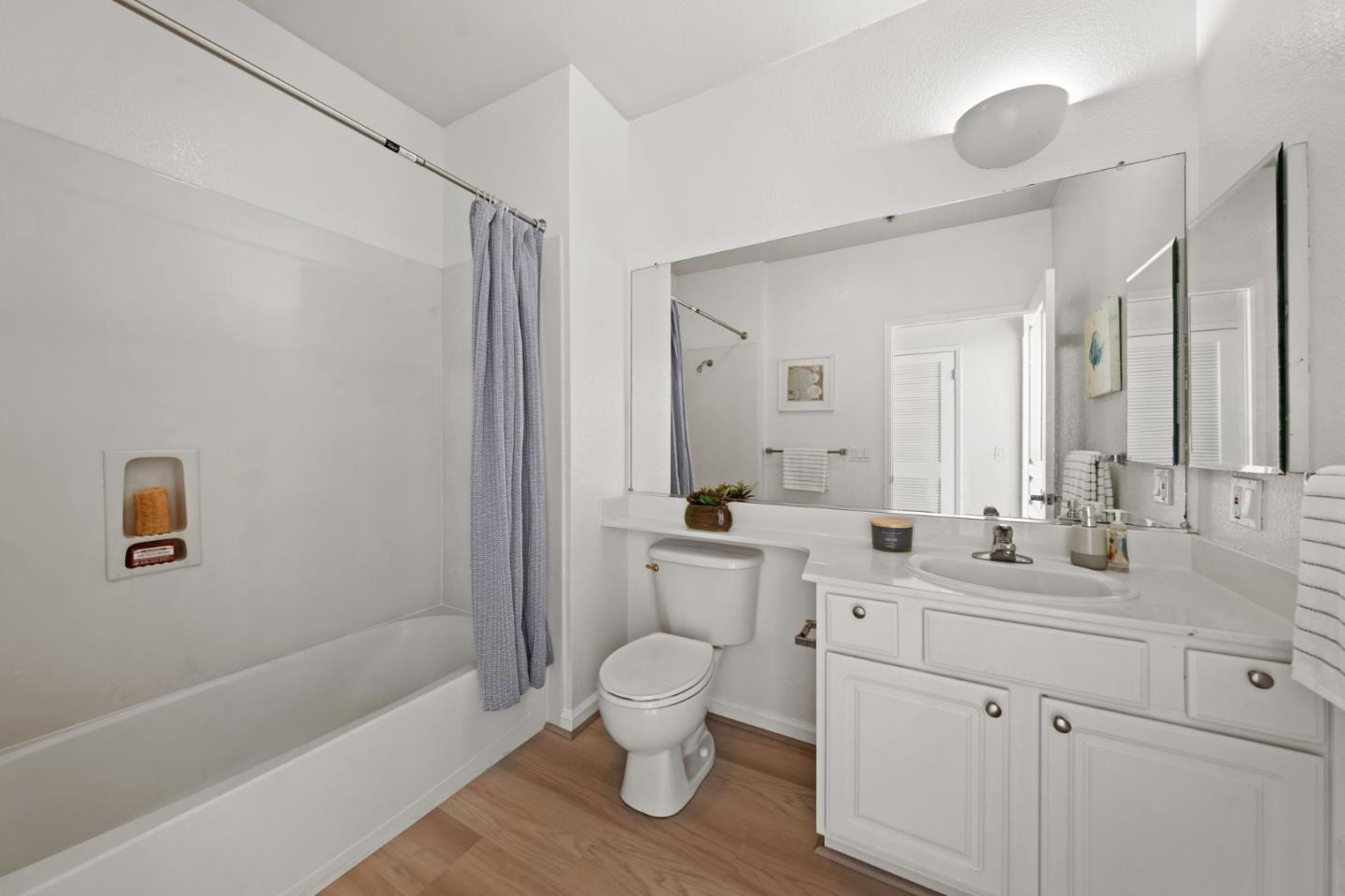 Detail Gallery Image 22 of 50 For 101 Crescent Way #2406,  San Francisco,  CA 94134 - 3 Beds | 2 Baths