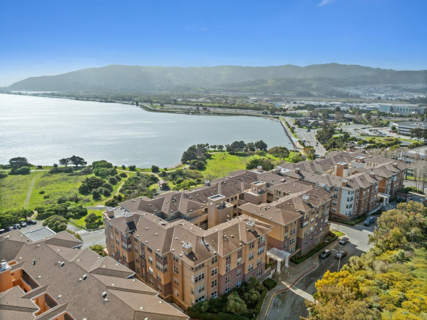 Detail Gallery Image 42 of 50 For 101 Crescent Way #2406,  San Francisco,  CA 94134 - 3 Beds | 2 Baths