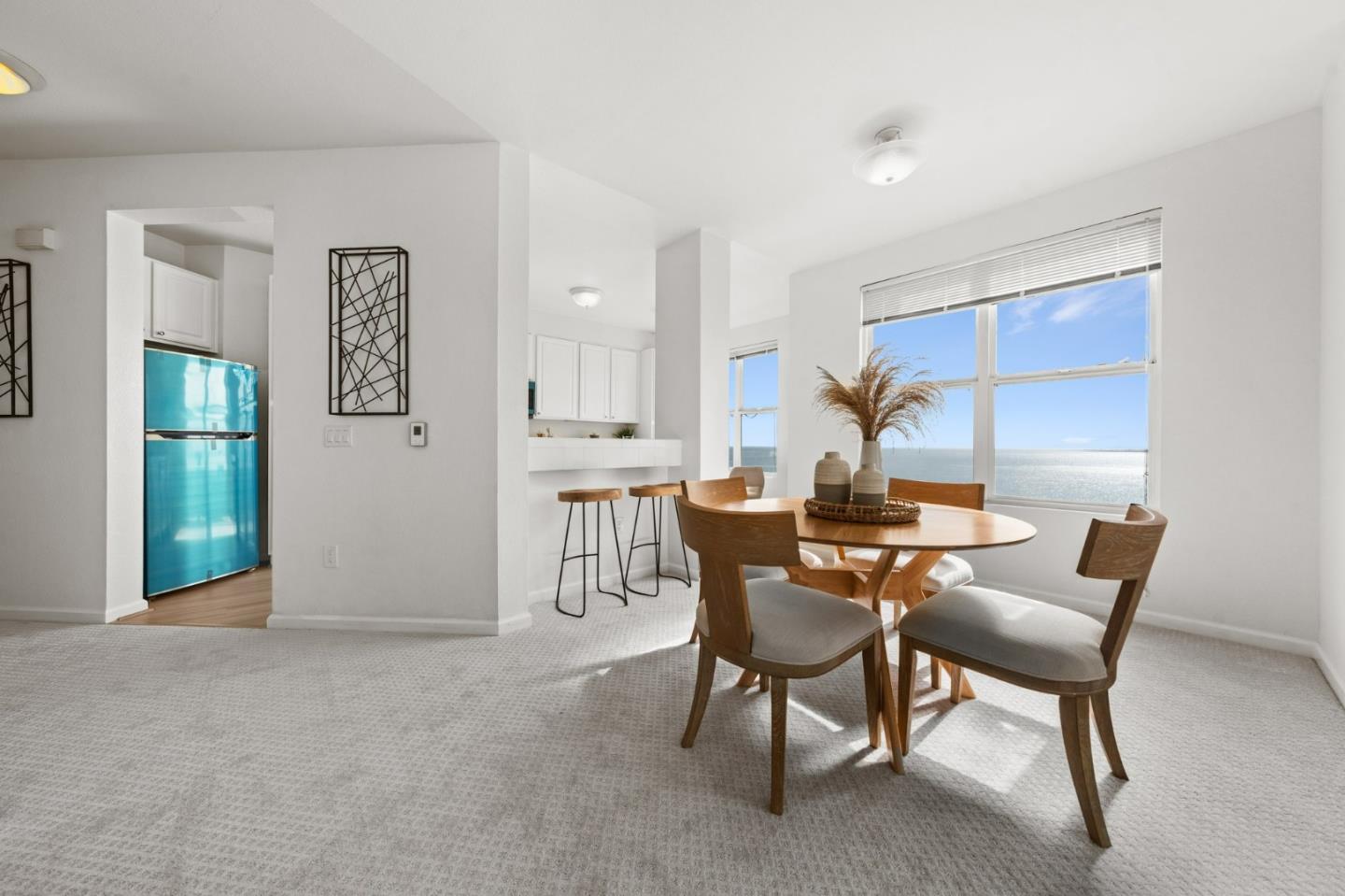 Detail Gallery Image 9 of 50 For 101 Crescent Way #2406,  San Francisco,  CA 94134 - 3 Beds | 2 Baths