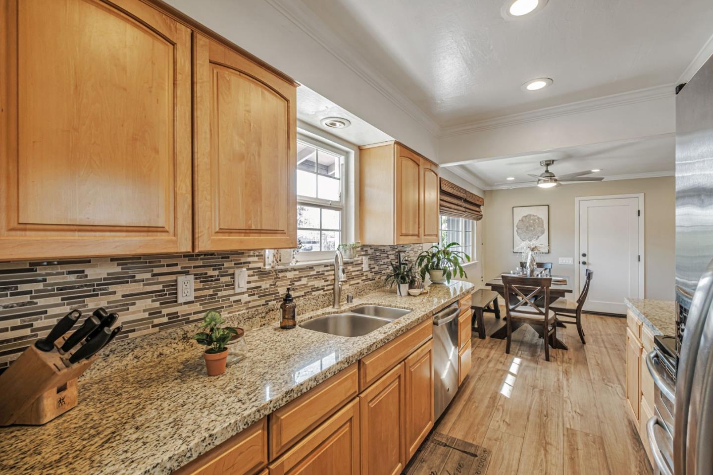 Detail Gallery Image 12 of 36 For 1480 Lemos Ln, Fremont,  CA 94539 - 3 Beds | 2 Baths