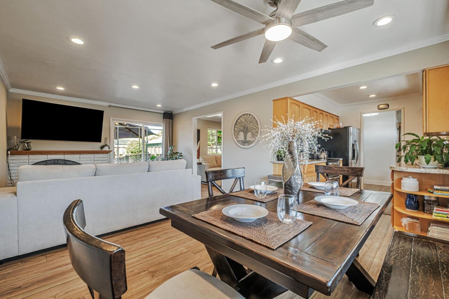 Detail Gallery Image 15 of 36 For 1480 Lemos Ln, Fremont,  CA 94539 - 3 Beds | 2 Baths