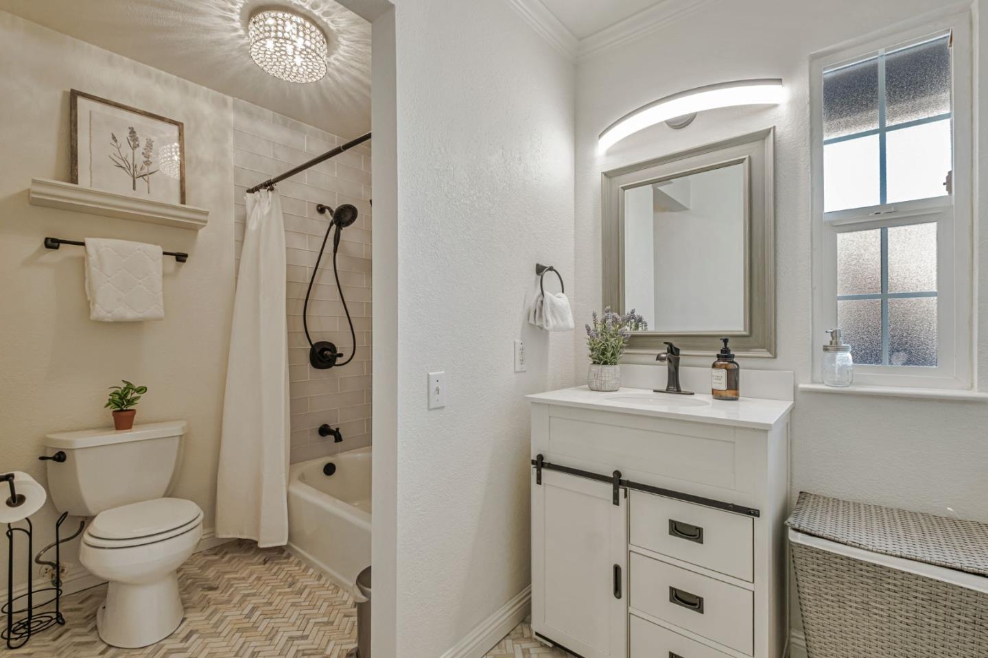 Detail Gallery Image 21 of 36 For 1480 Lemos Ln, Fremont,  CA 94539 - 3 Beds | 2 Baths