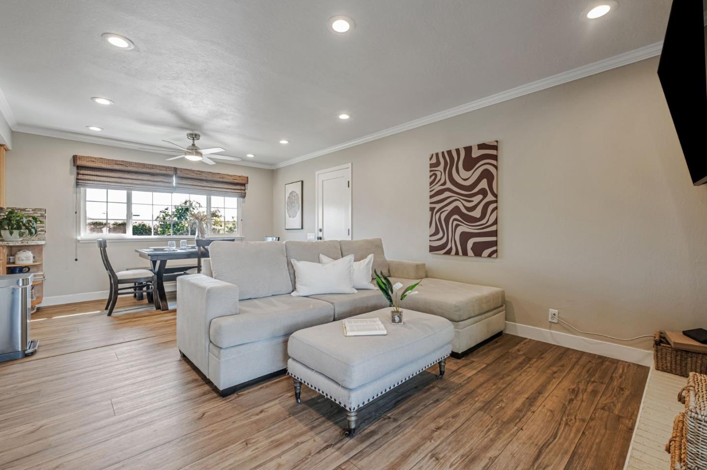 Detail Gallery Image 6 of 36 For 1480 Lemos Ln, Fremont,  CA 94539 - 3 Beds | 2 Baths