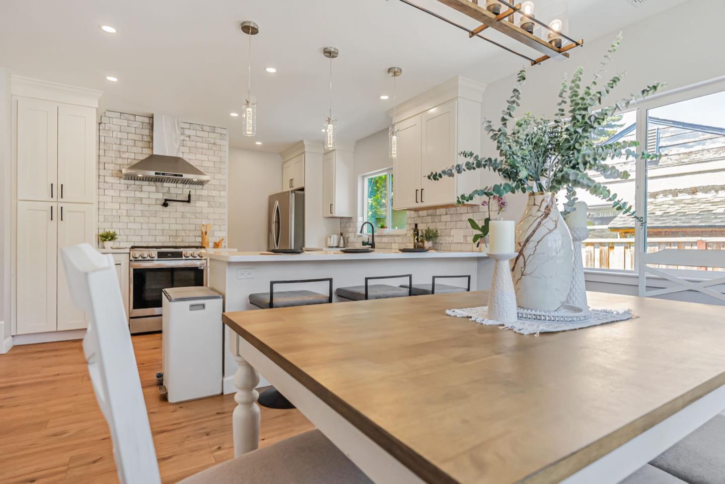 Detail Gallery Image 24 of 44 For 1170 Cotter Way, Hayward,  CA 94541 - 3 Beds | 2 Baths