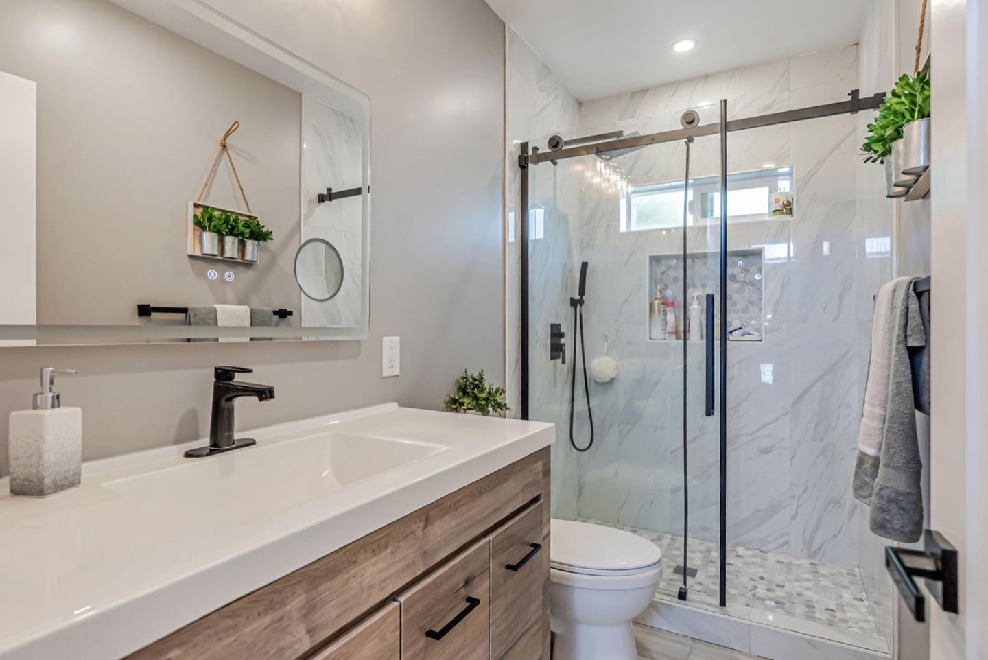 Detail Gallery Image 34 of 44 For 1170 Cotter Way, Hayward,  CA 94541 - 3 Beds | 2 Baths