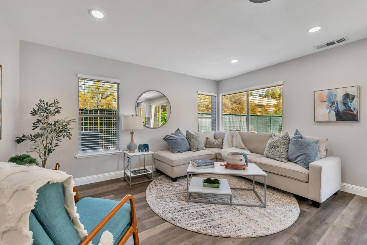 Detail Gallery Image 10 of 47 For 5109 Pawnee Dr, Antioch,  CA 94531 - 4 Beds | 2/1 Baths