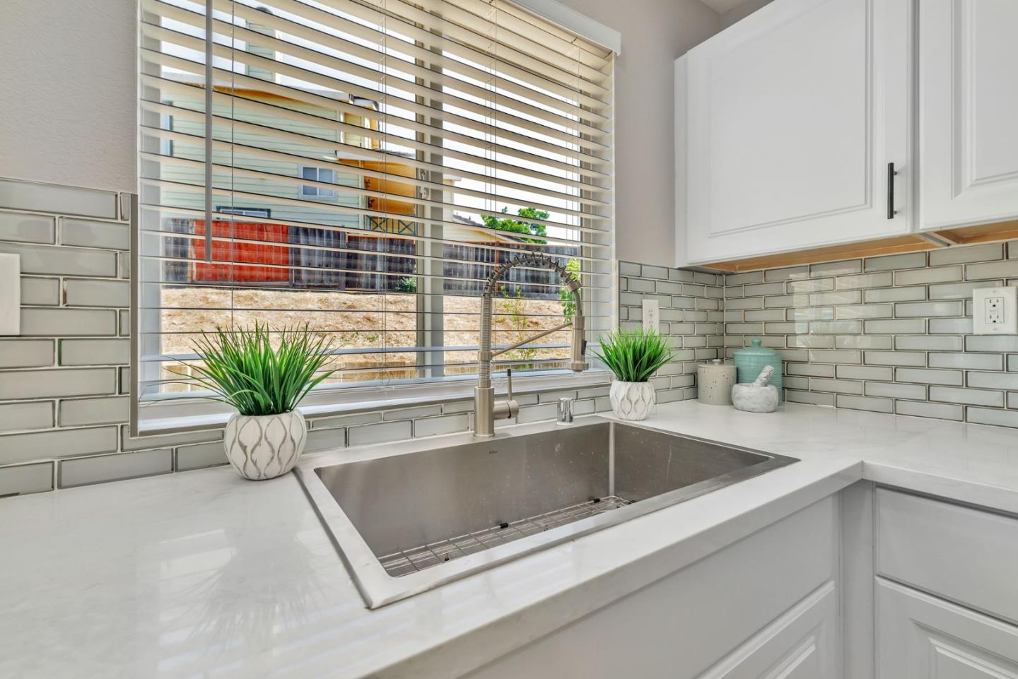 Detail Gallery Image 17 of 47 For 5109 Pawnee Dr, Antioch,  CA 94531 - 4 Beds | 2/1 Baths