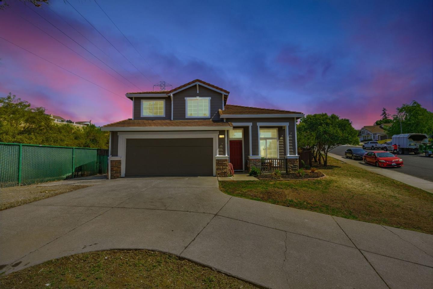 Detail Gallery Image 2 of 47 For 5109 Pawnee Dr, Antioch,  CA 94531 - 4 Beds | 2/1 Baths