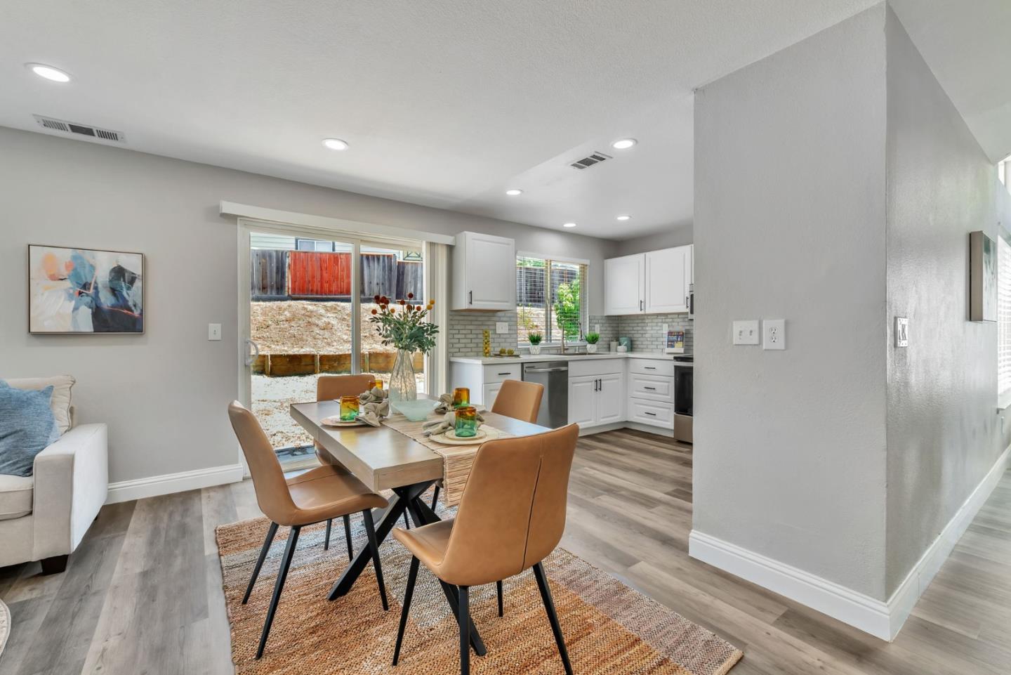 Detail Gallery Image 21 of 47 For 5109 Pawnee Dr, Antioch,  CA 94531 - 4 Beds | 2/1 Baths