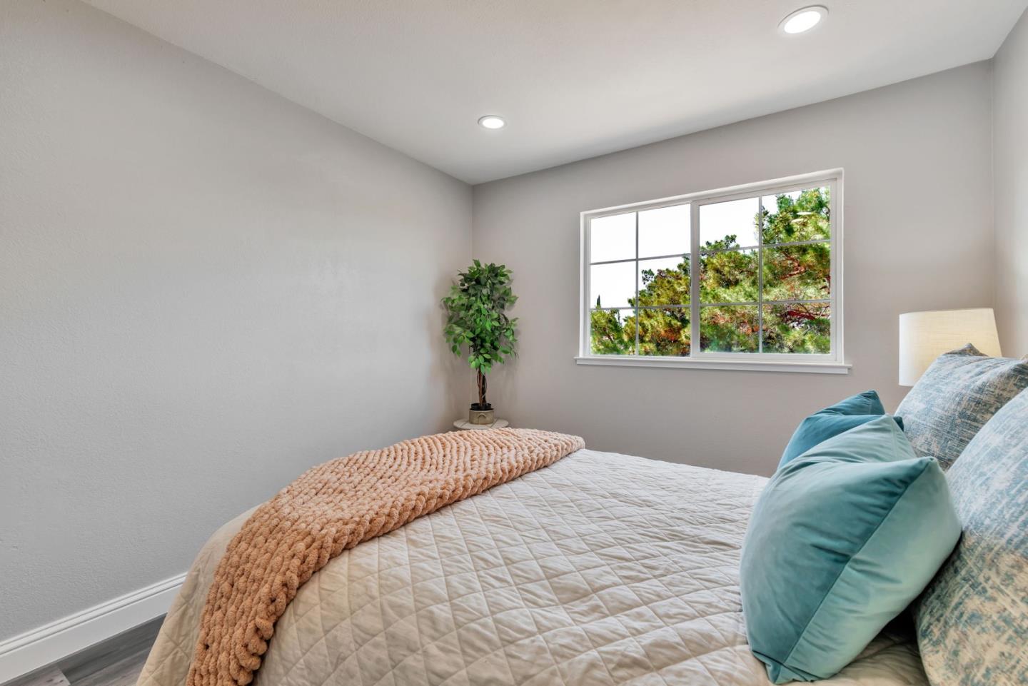 Detail Gallery Image 25 of 47 For 5109 Pawnee Dr, Antioch,  CA 94531 - 4 Beds | 2/1 Baths