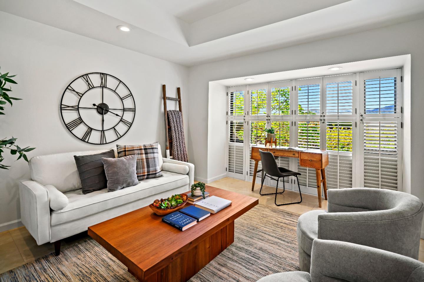 Detail Gallery Image 12 of 46 For 137 Del Mesa Carmel, Carmel,  CA 93923 - 2 Beds | 2 Baths
