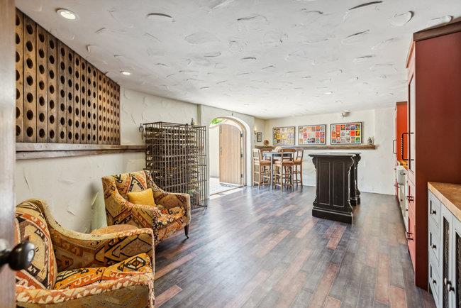 Detail Gallery Image 47 of 97 For 2307 Easton Dr, Burlingame,  CA 94010 - 4 Beds | 4/1 Baths