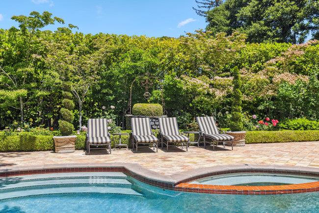 Detail Gallery Image 67 of 97 For 2307 Easton Dr, Burlingame,  CA 94010 - 4 Beds | 4/1 Baths