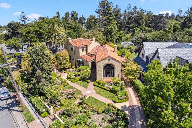 Detail Gallery Image 77 of 97 For 2307 Easton Dr, Burlingame,  CA 94010 - 4 Beds | 4/1 Baths