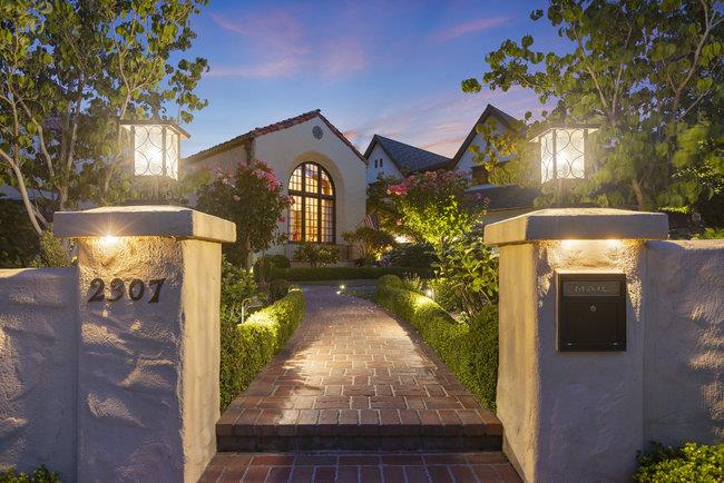 Detail Gallery Image 83 of 97 For 2307 Easton Dr, Burlingame,  CA 94010 - 4 Beds | 4/1 Baths