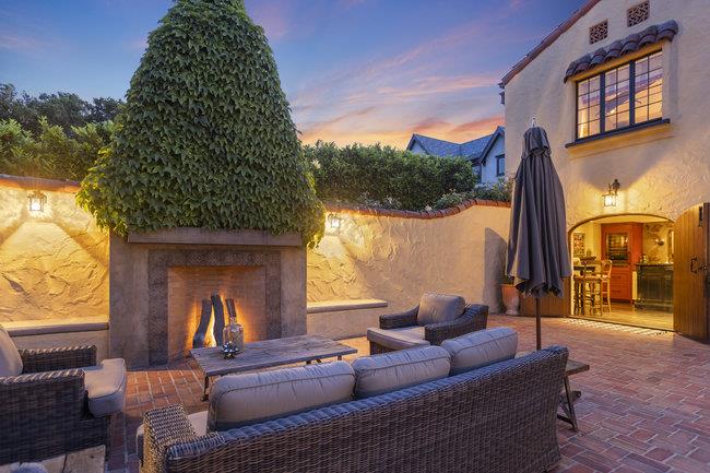 Detail Gallery Image 88 of 97 For 2307 Easton Dr, Burlingame,  CA 94010 - 4 Beds | 4/1 Baths