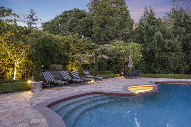 Detail Gallery Image 91 of 97 For 2307 Easton Dr, Burlingame,  CA 94010 - 4 Beds | 4/1 Baths