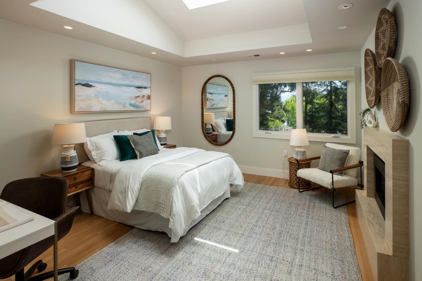 Detail Gallery Image 26 of 41 For 1330 Trinity Dr, Menlo Park,  CA 94025 - 3 Beds | 2/1 Baths