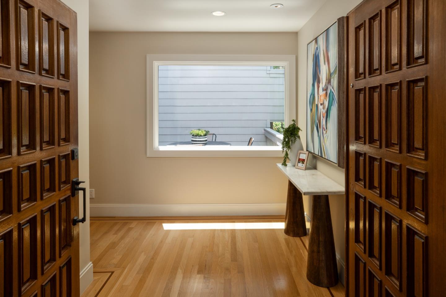Detail Gallery Image 4 of 41 For 1330 Trinity Dr, Menlo Park,  CA 94025 - 3 Beds | 2/1 Baths