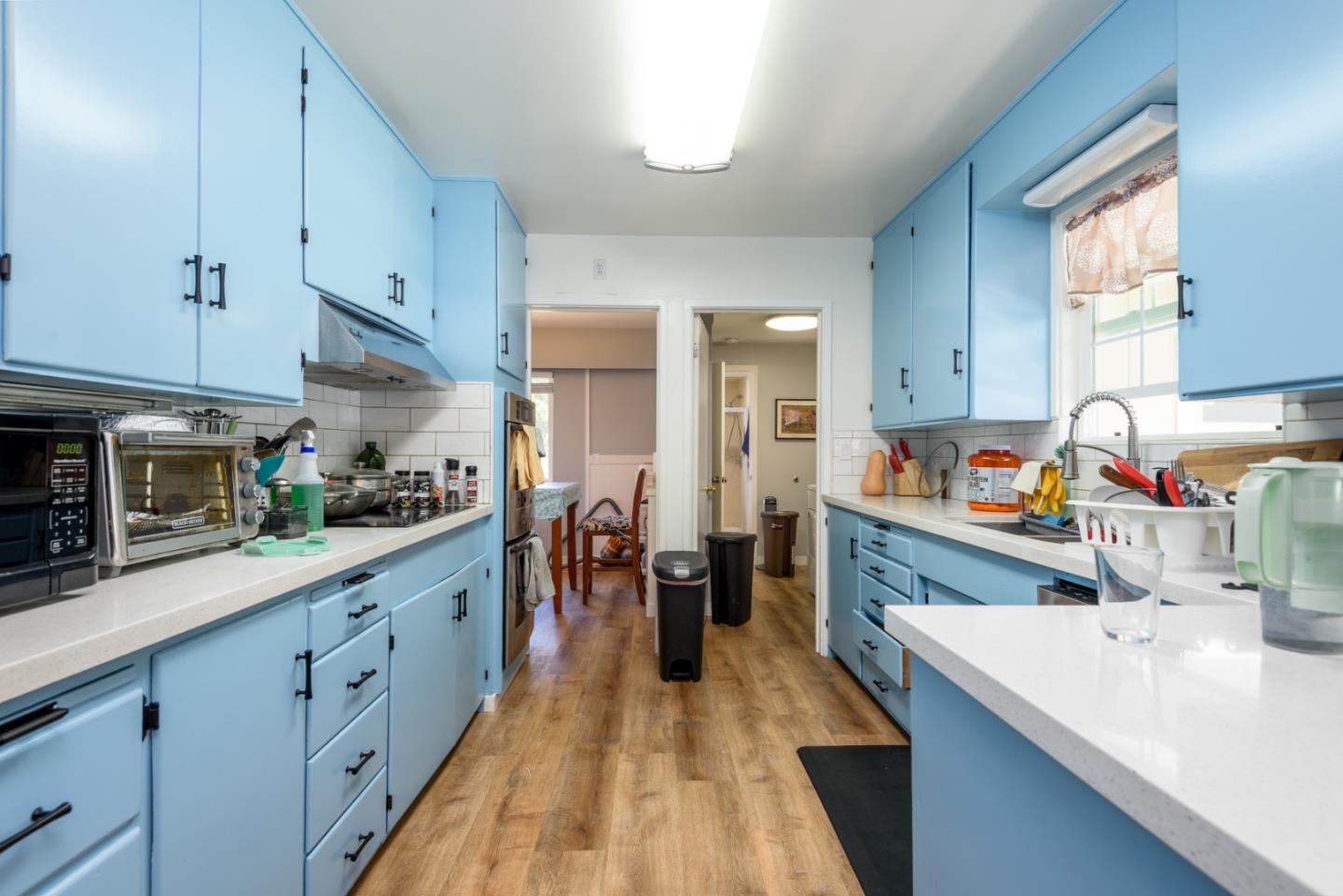 Detail Gallery Image 3 of 16 For 2085 Addison Ave, East Palo Alto,  CA 94303 - 3 Beds | 3 Baths