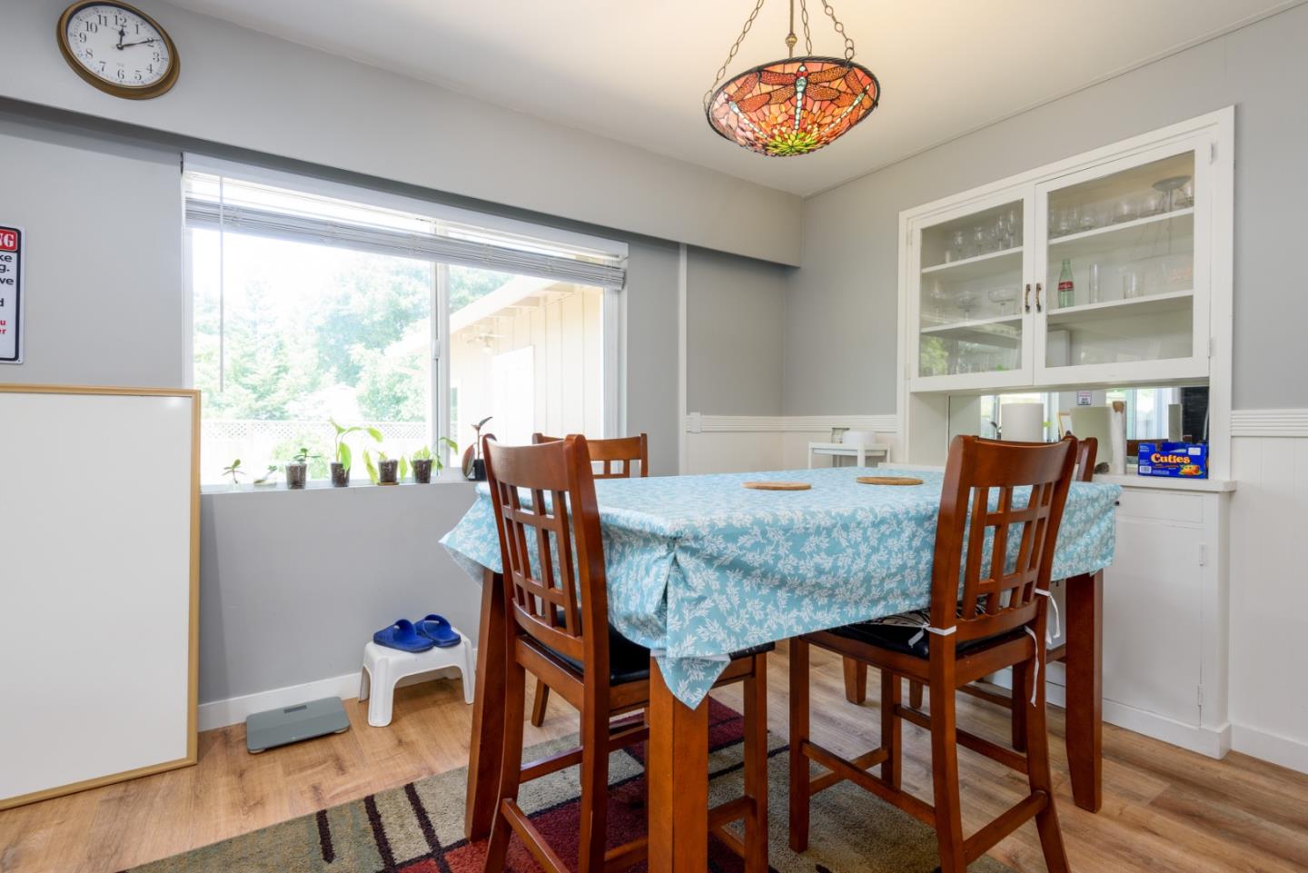 Detail Gallery Image 4 of 16 For 2085 Addison Ave, East Palo Alto,  CA 94303 - 3 Beds | 3 Baths