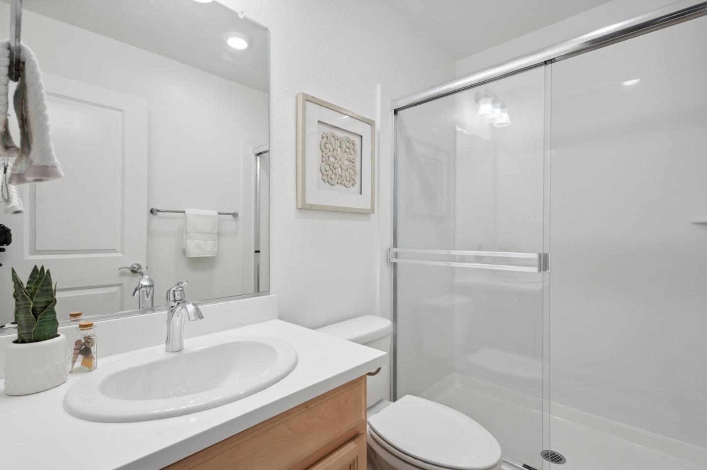 Detail Gallery Image 6 of 40 For 24227 2nd St, Hayward,  CA 94541 - 3 Beds | 3/1 Baths