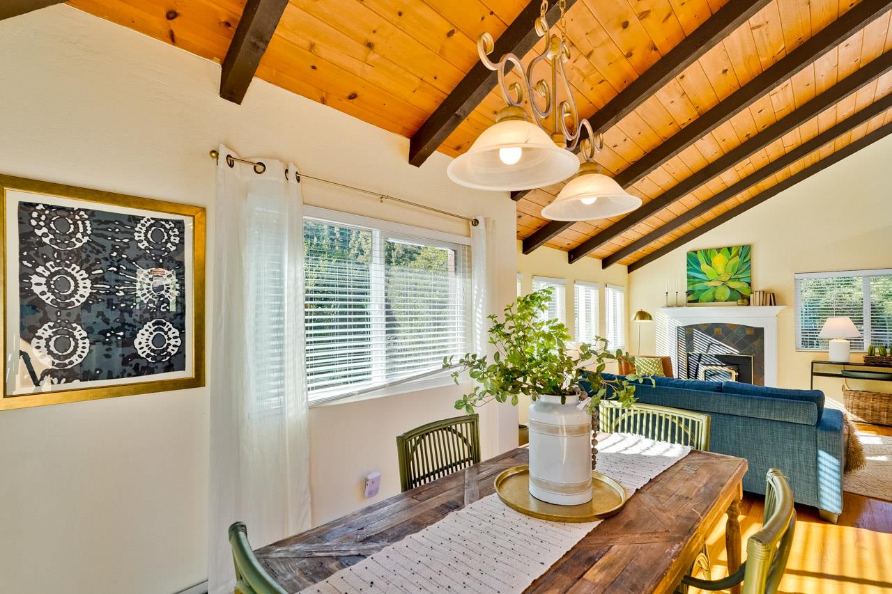 Detail Gallery Image 13 of 73 For 851 Burns Ave, Aptos,  CA 95003 - 3 Beds | 2/1 Baths
