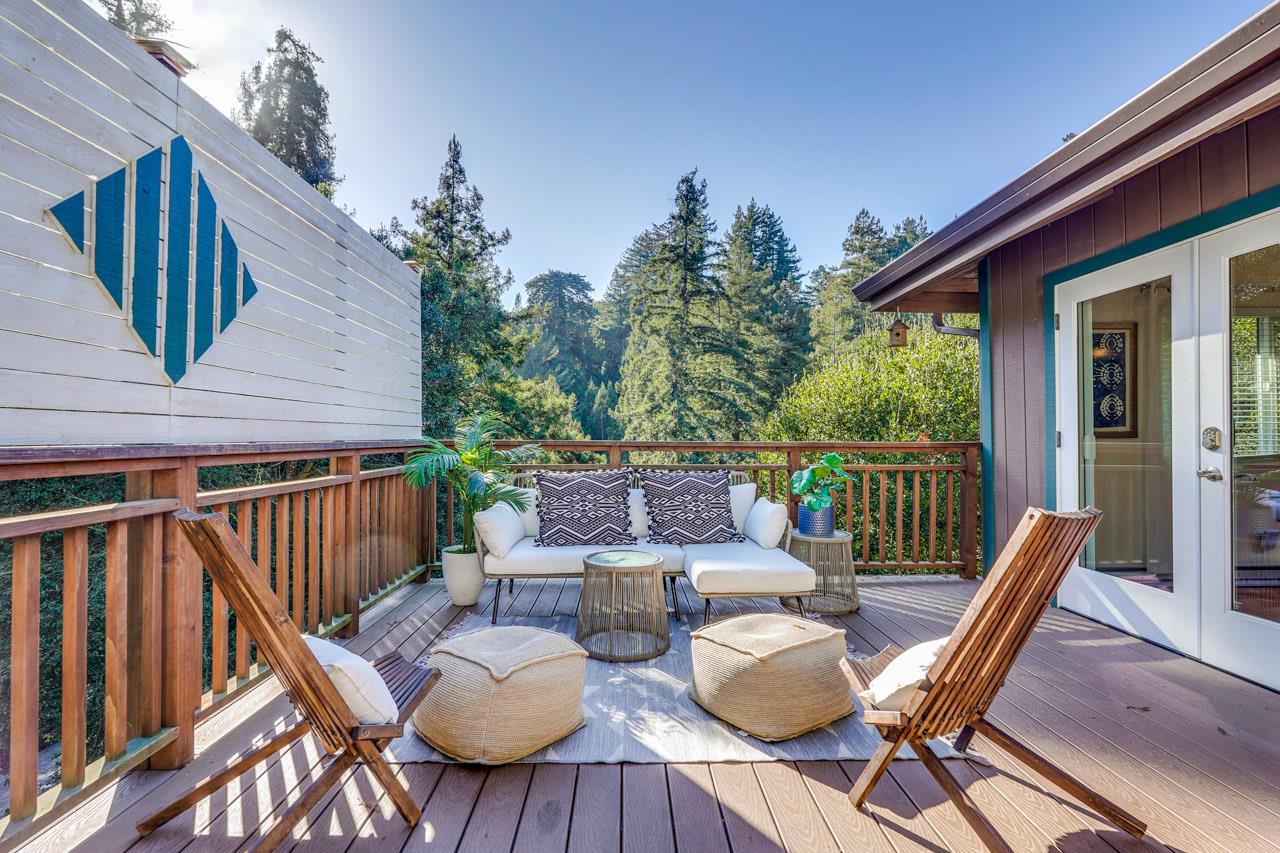 Detail Gallery Image 2 of 73 For 851 Burns Ave, Aptos,  CA 95003 - 3 Beds | 2/1 Baths