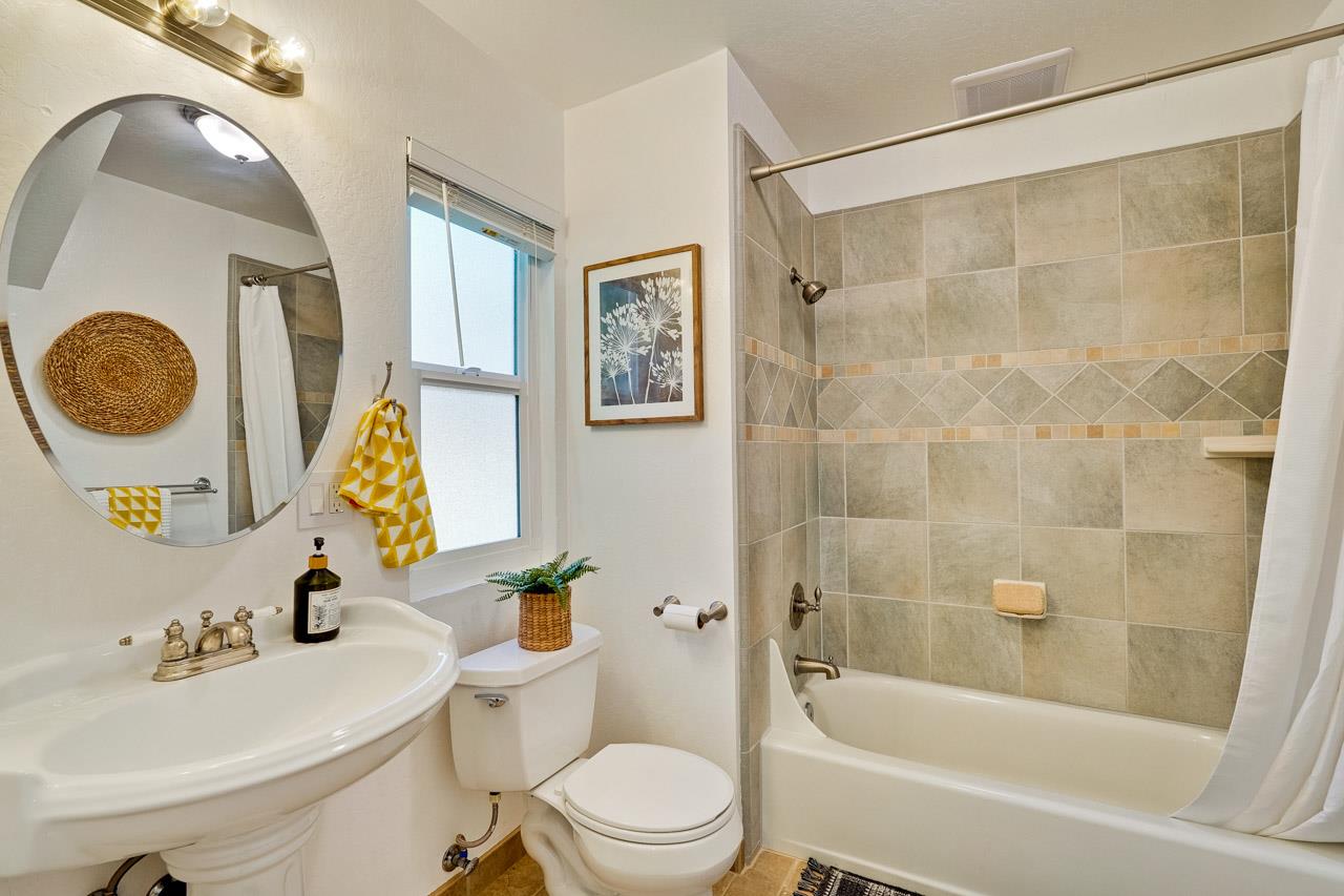 Detail Gallery Image 46 of 73 For 851 Burns Ave, Aptos,  CA 95003 - 3 Beds | 2/1 Baths