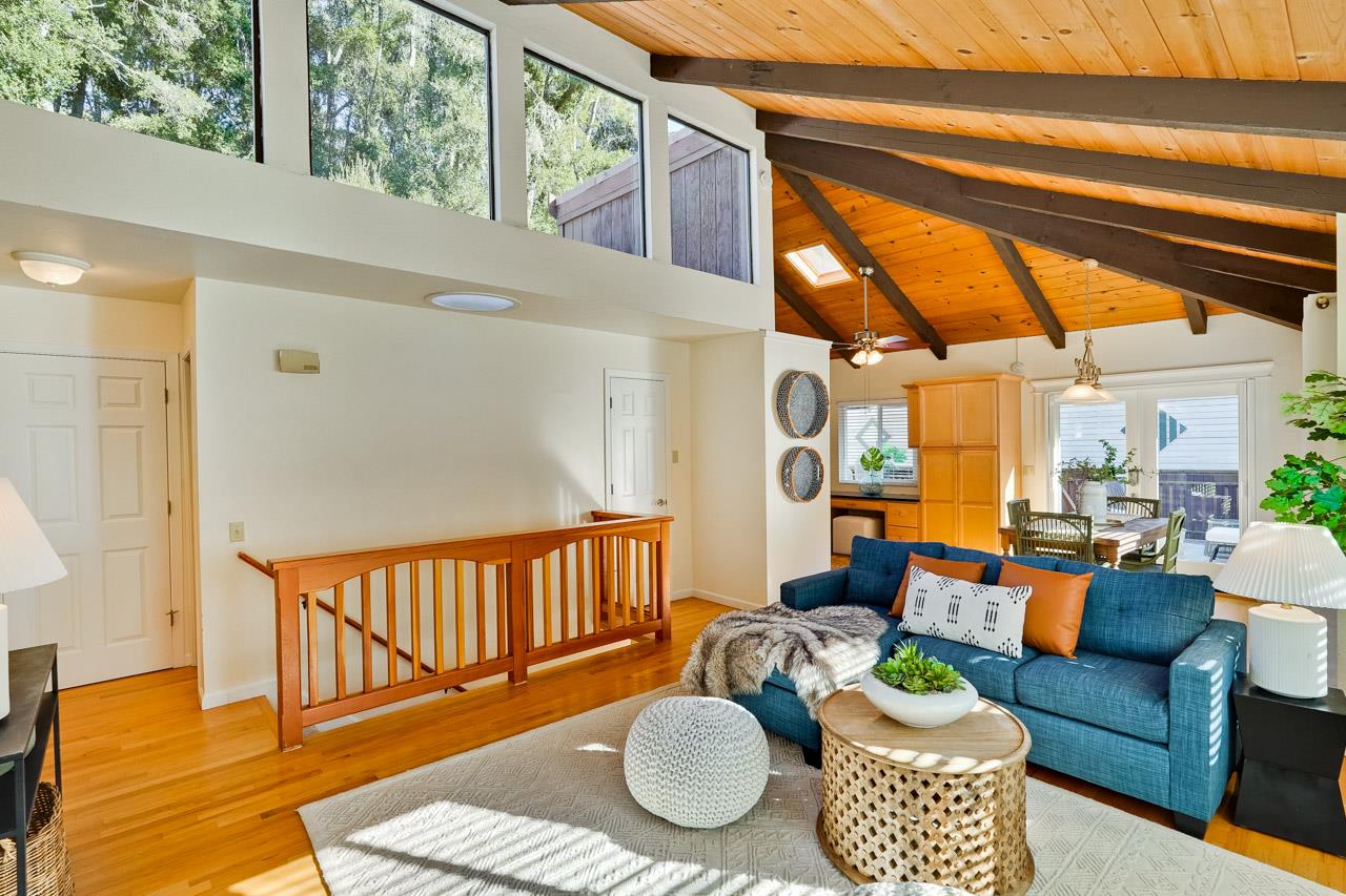 Detail Gallery Image 8 of 73 For 851 Burns Ave, Aptos,  CA 95003 - 3 Beds | 2/1 Baths